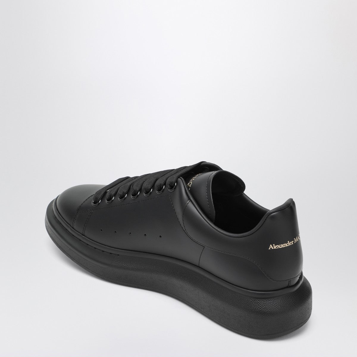 Alexander McQueen Sneaker Oversize black