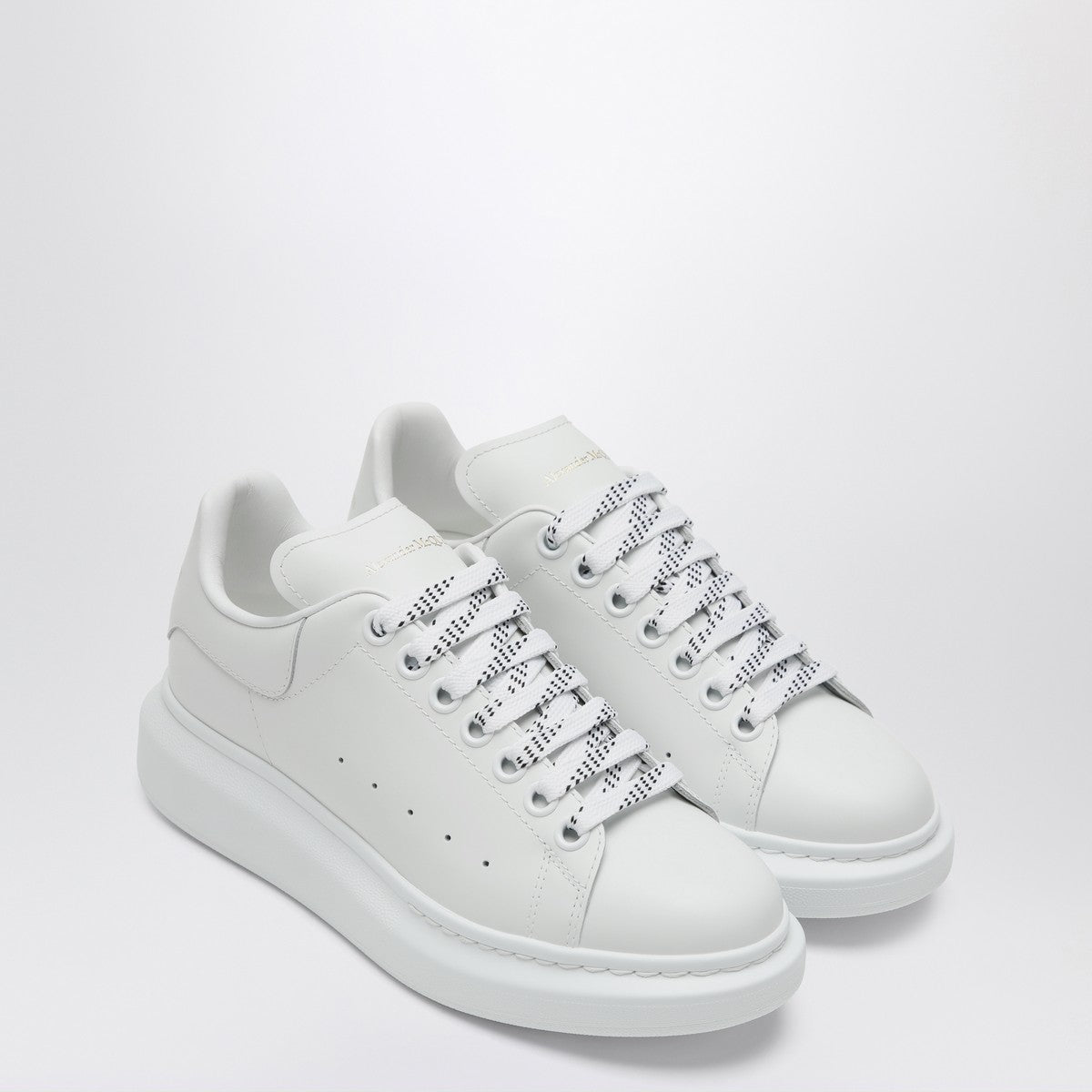 Alexander McQueen Oversize sneakers white