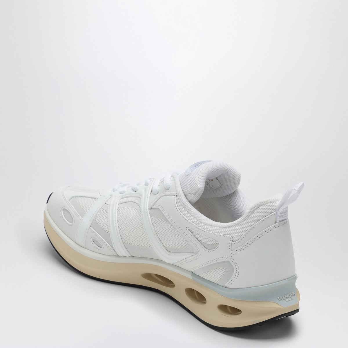 Valentino Garavani Vlogo Easyjog white/grey sneakers