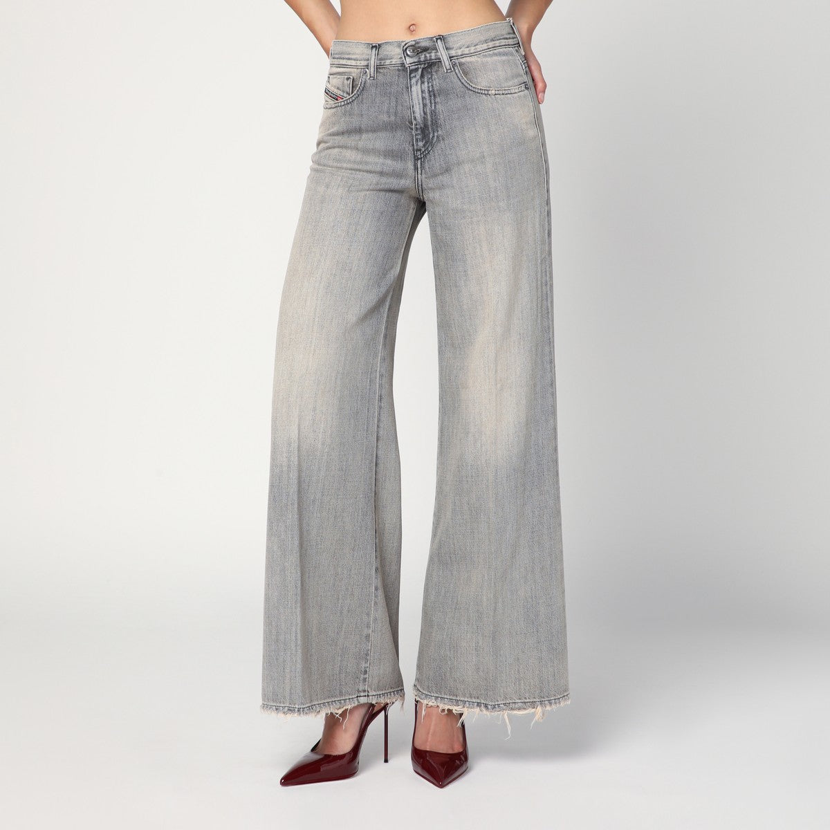 Diesel Flared jeans 1978 D-Akemi in washed gray