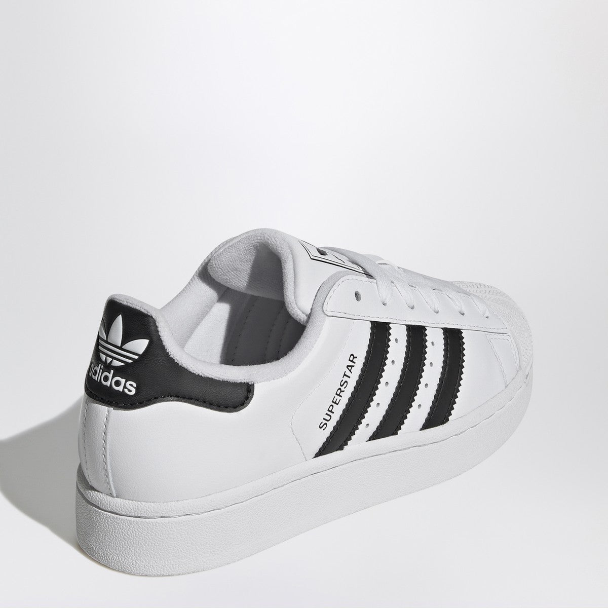 adidas Originals Superstar sneakers white/black
